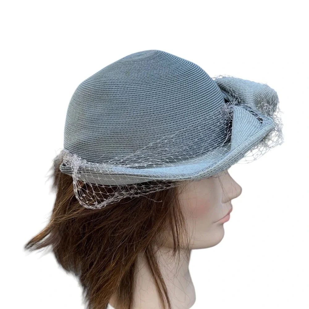 Vintage Style Grey Fascinator Cocktail Hat Pearl Floral Birdcage Veil Church Tea